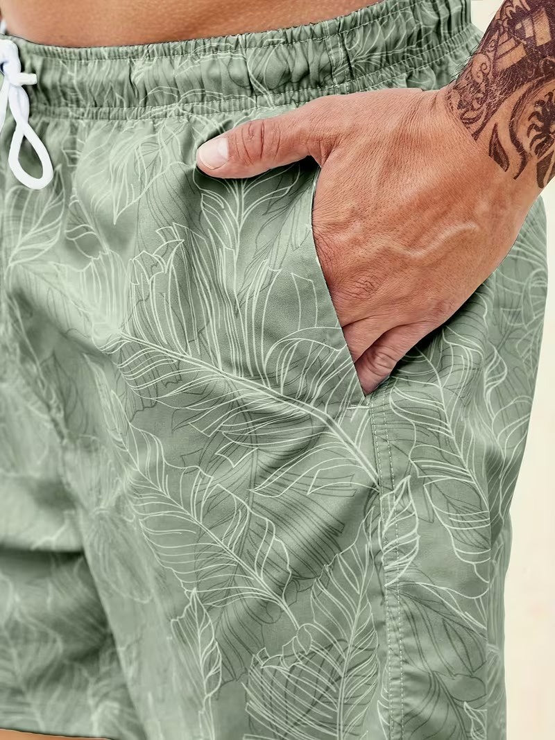 Men’s Leaf-Patterned Shorts with Drawstring